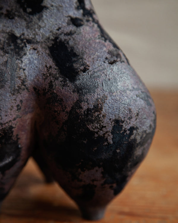 tripod vessel, in black stoneware clay, black velvet raku #1